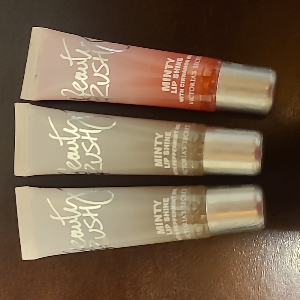 Victoria’s Secret Beauty Rush Lip gloss bundle